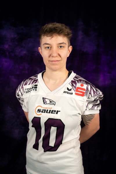 10-sarah-henkel